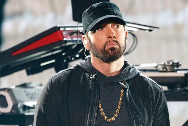 Eminem ile ma dzieci? Odkryj ich imiona i ciekawostki! Eminem ile ma dzieci? Odkryj ich imiona i ciekawostki!